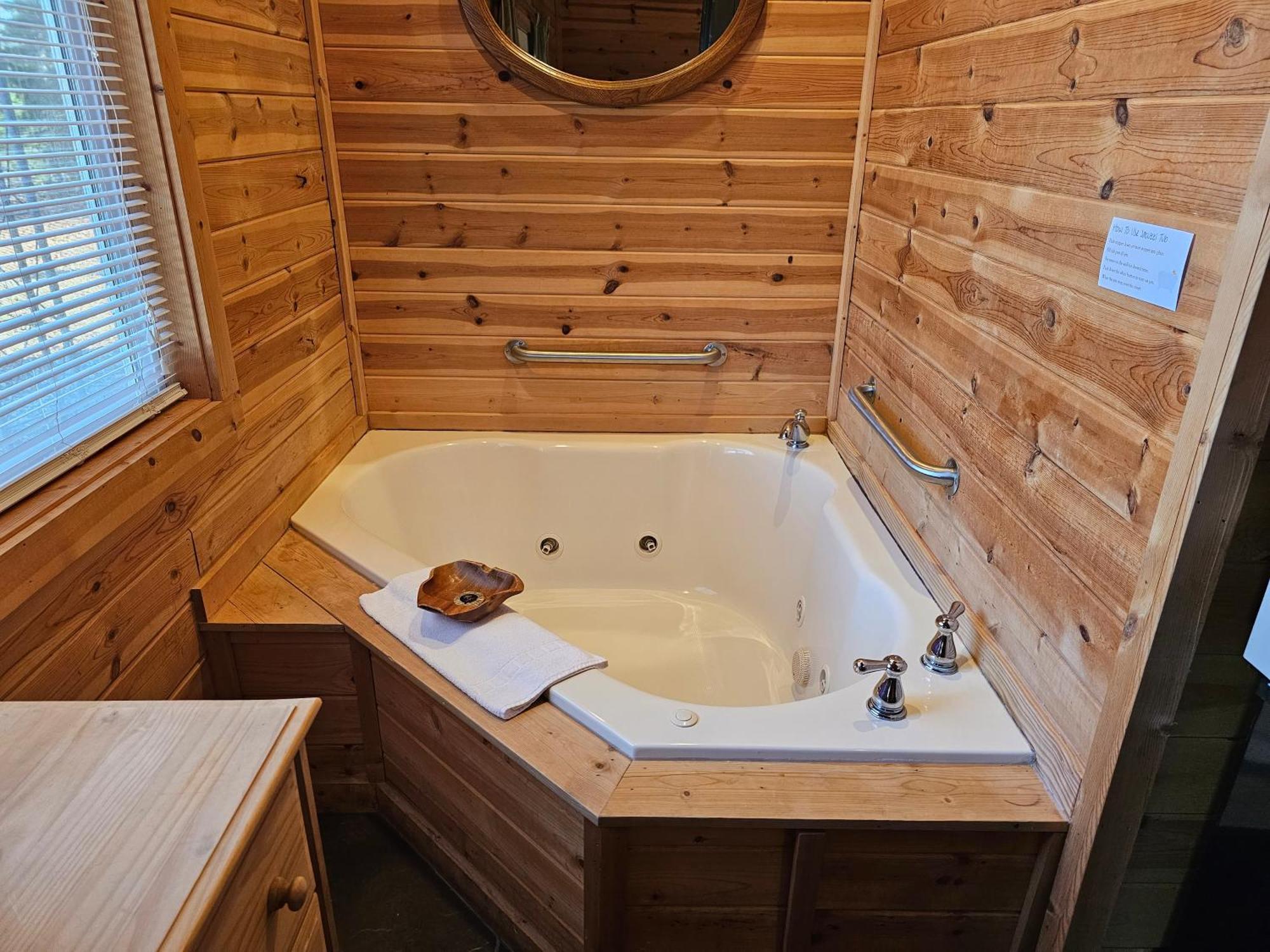 5 Min To Beaver Lake-King Bed-Fire Pit-Jetted Tub #4 Eureka Springs Esterno foto